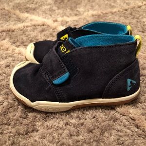 PLAE boys toddler hightop shoes, LOU suede, size 7